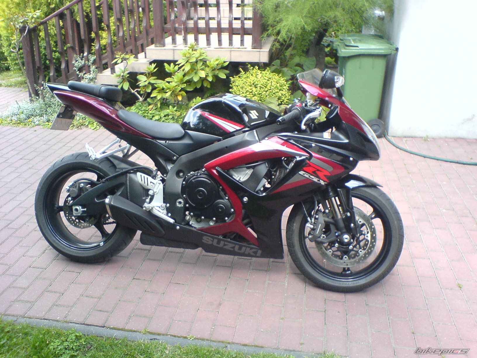 2006 SUZUKI GSX R 750 | Picture 1536149 motorcycle photo