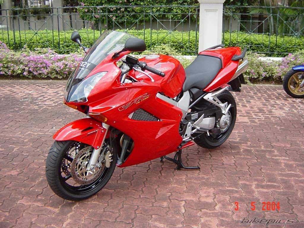2003 HONDA VFR 800 | Picture 153777 motorcycle photo