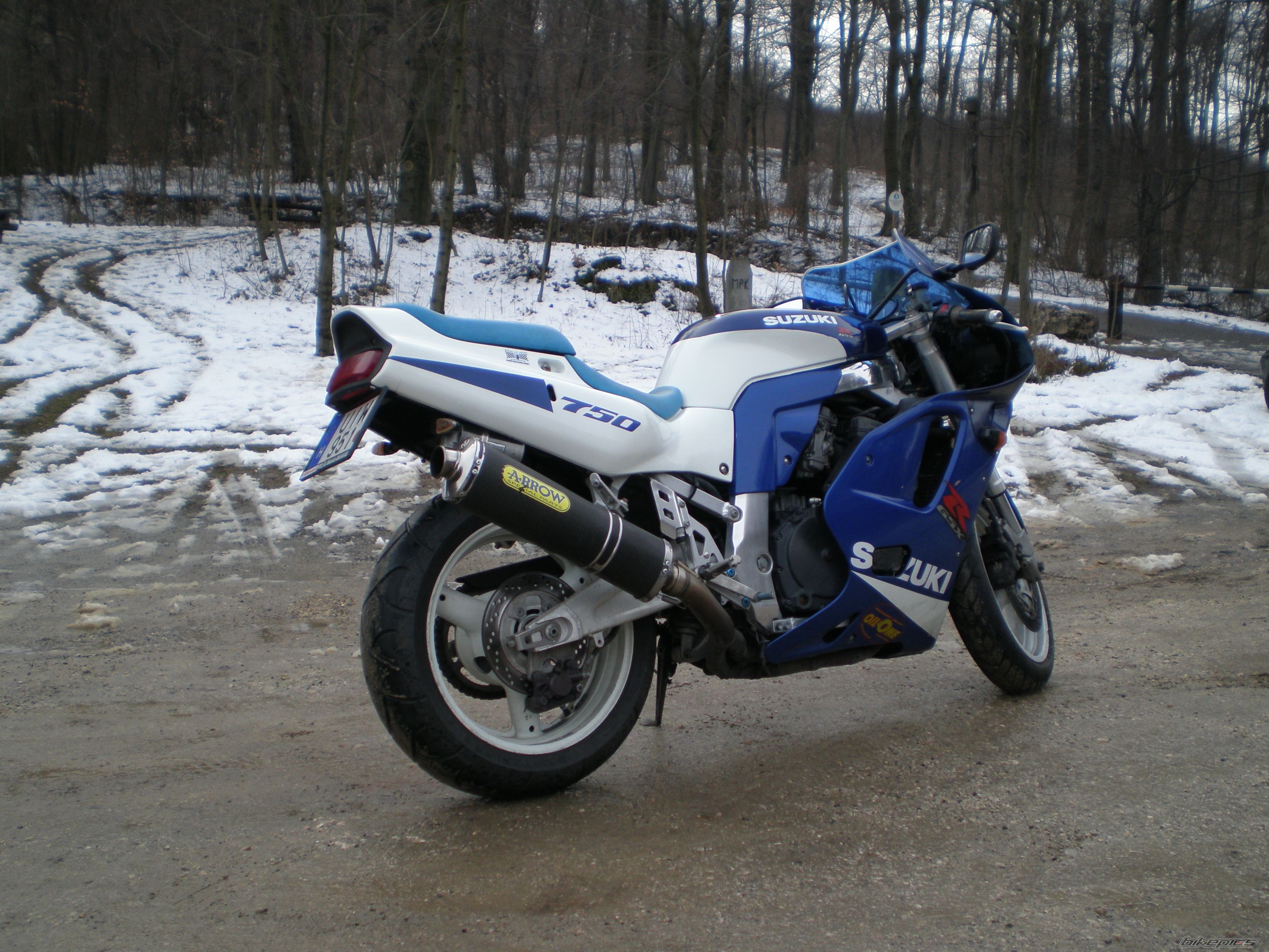 1993 SUZUKI GSX R 750 | Picture 1538869 motorcycle photo