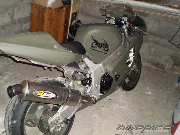 2002 SUZUKI GSX R 750 | Picture 1538902 motorcycle photo
