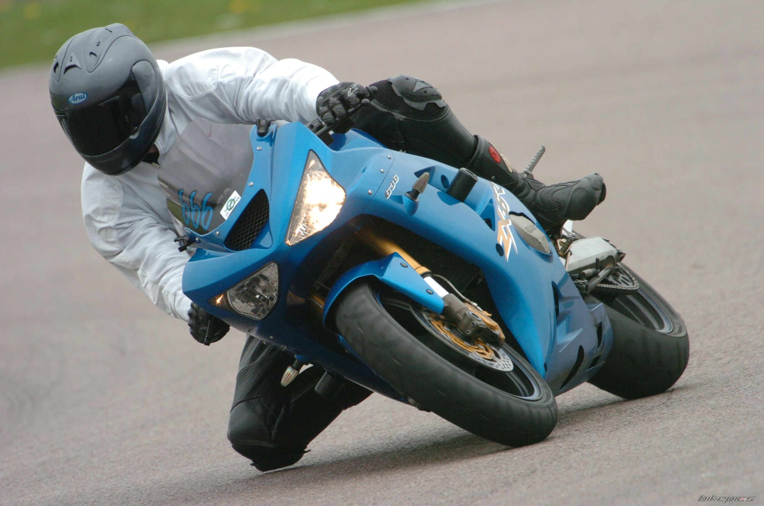 2003 KAWASAKI ZX 6R | Picture 1540394 motorcycle photo