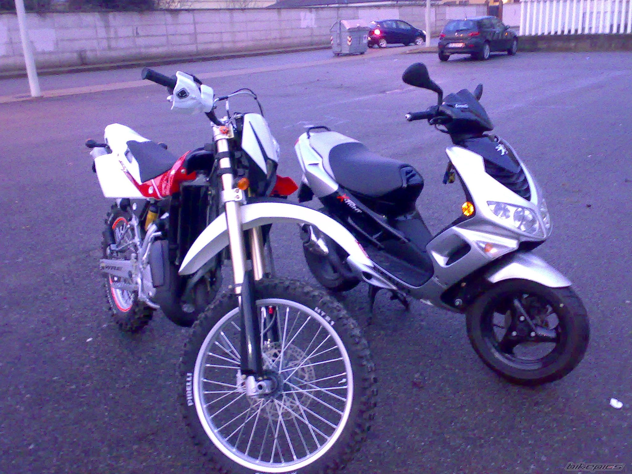    | Picture 1541898 motorcycle photo