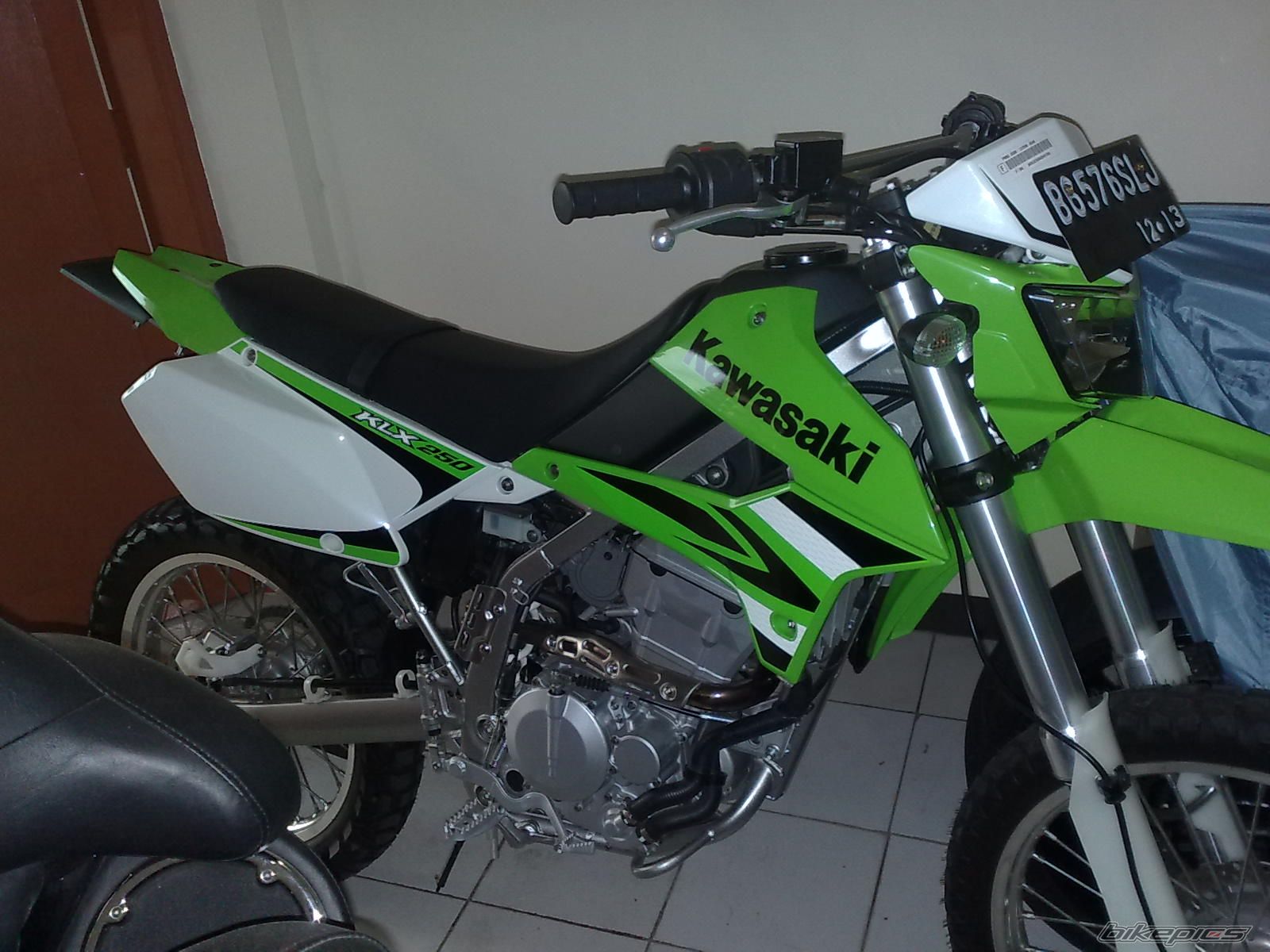 2009 KAWASAKI KLX 250 | Picture 1542908 motorcycle photo