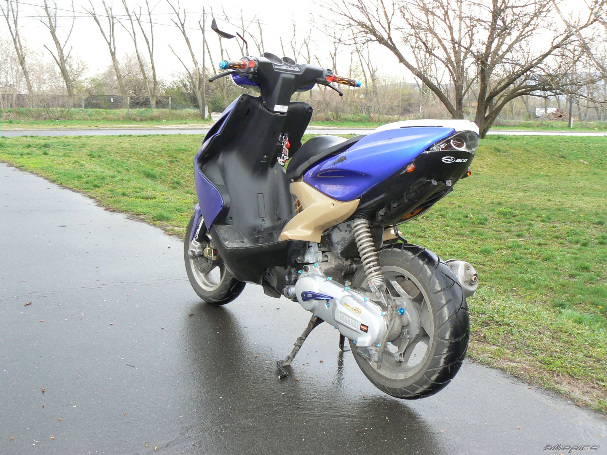 2002 YAMAHA AEROX 100 | Picture 1543207 motorcycle photo