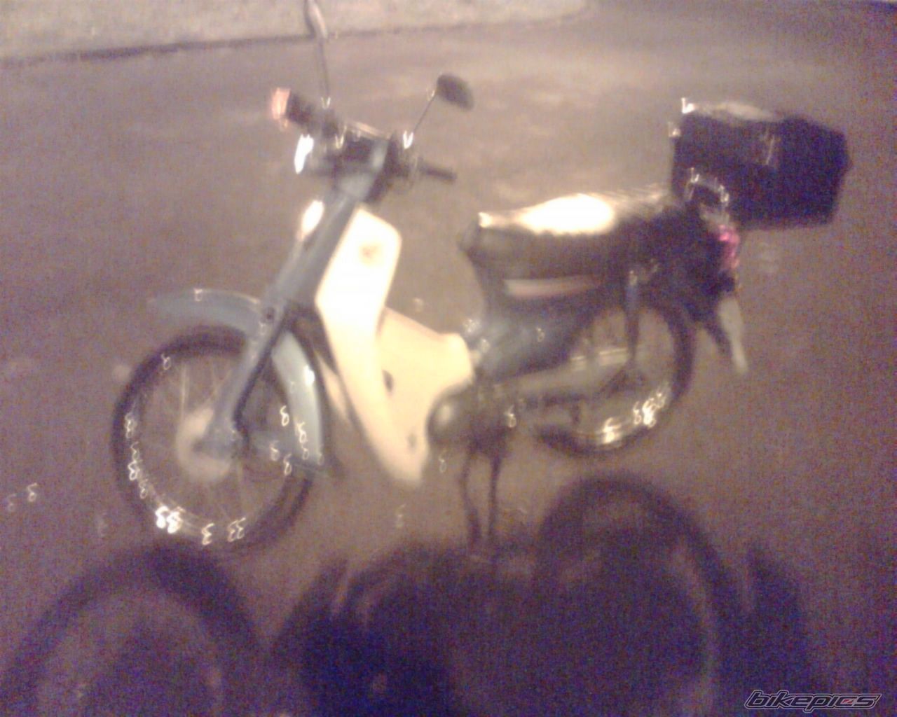 2000 HONDA C 90 | Picture 1543331 motorcycle photo