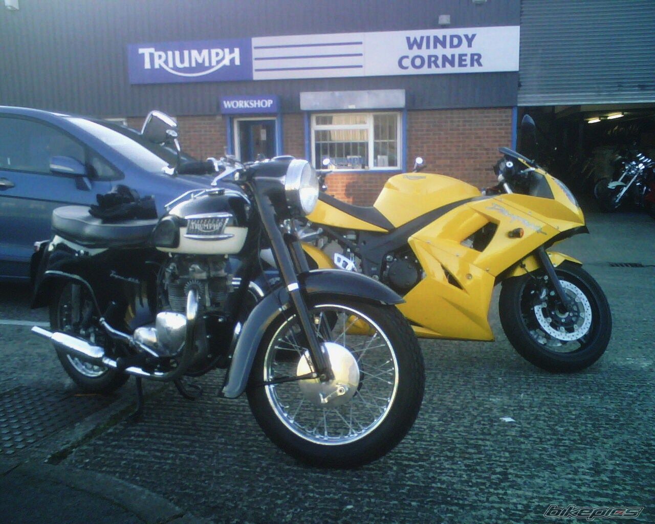 2004 TRIUMPH DAYTONA 600 | Picture 1543519 motorcycle photo