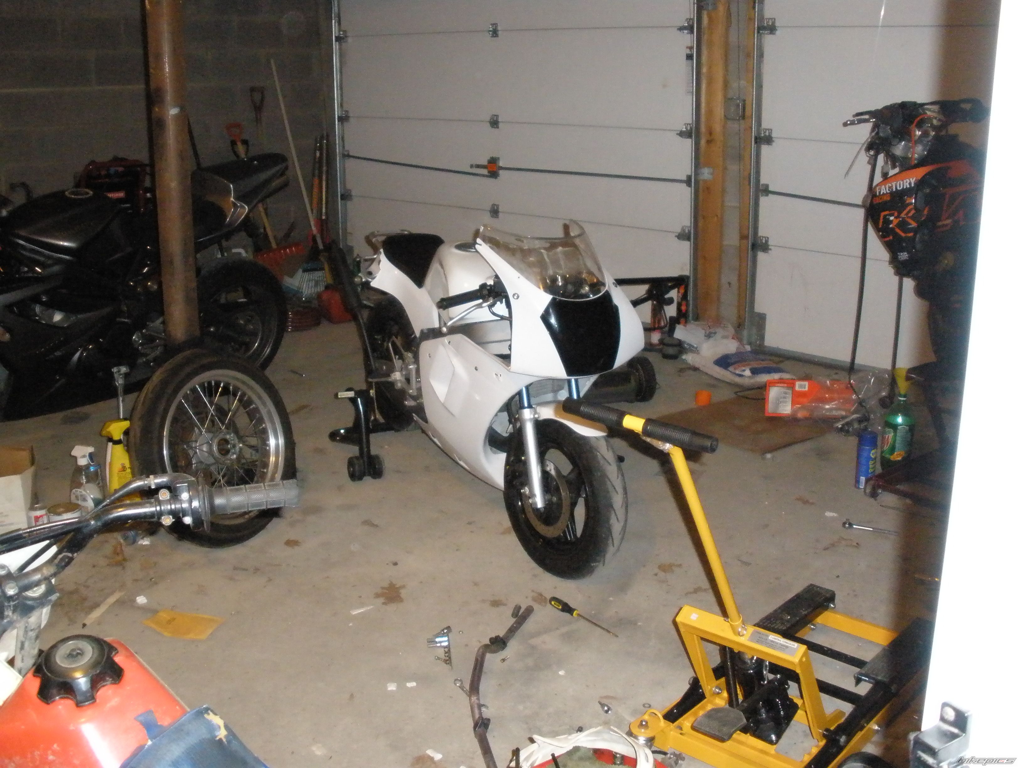 2004 HONDA NSR 50 | Picture 1543609 motorcycle photo