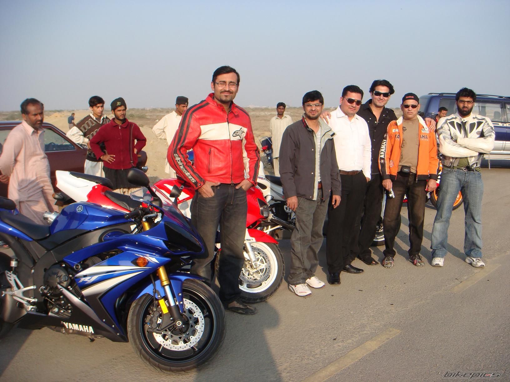 2008 YAMAHA YZF R1 | Picture 1543899 motorcycle photo