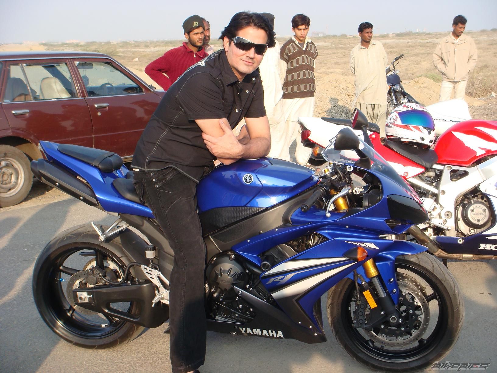 2008 YAMAHA YZF R1 | Picture 1543904 motorcycle photo