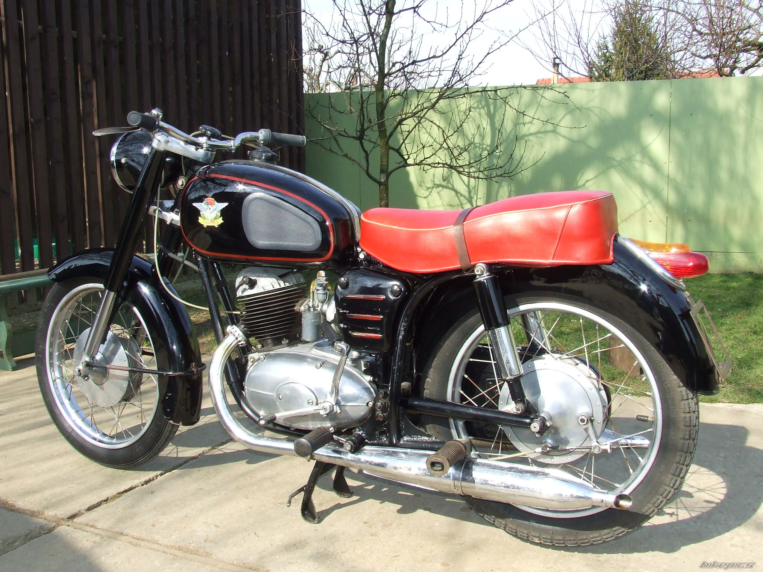 1958 PANNONIA DELUXE TLF 250 | Picture 1544368 motorcycle photo