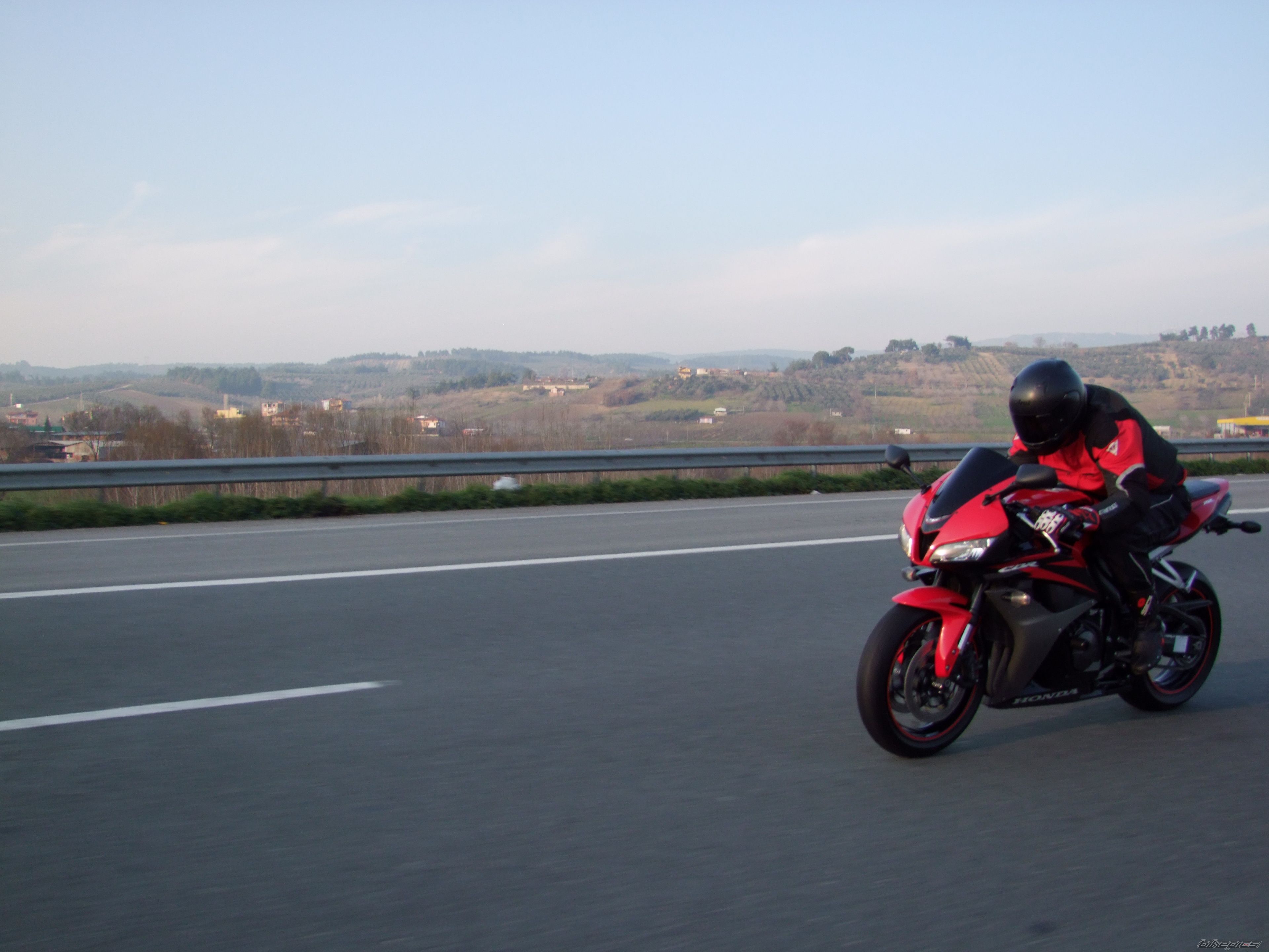 2007 HONDA CBR 600 RR | Picture 1545730 motorcycle photo
