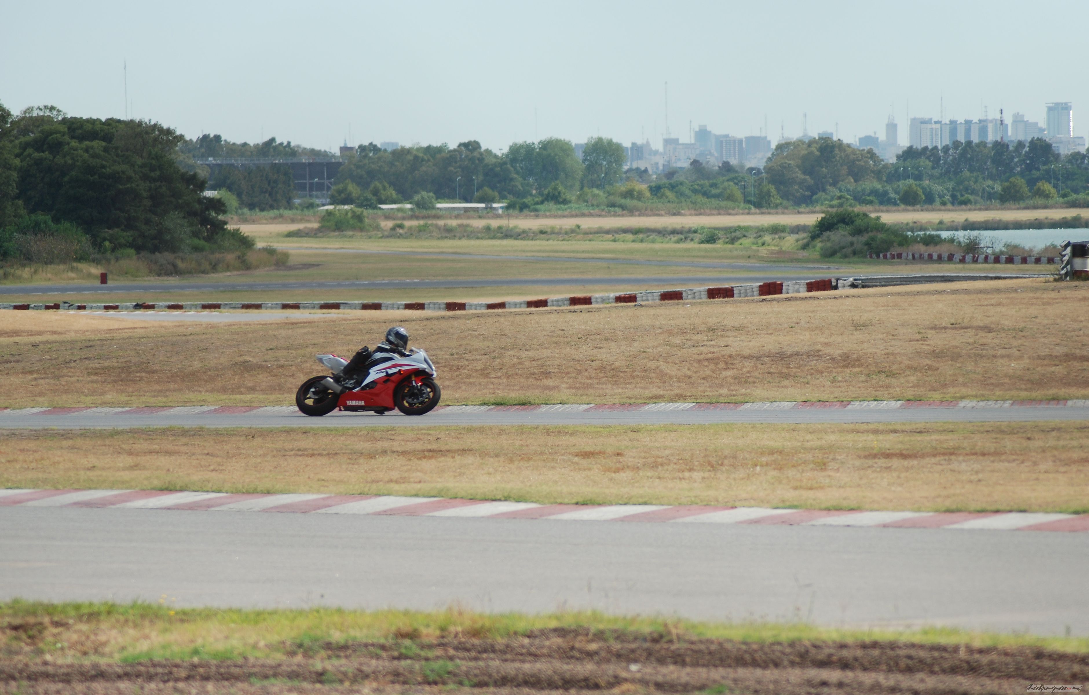 2007 YAMAHA YZF R6 | Picture 1547541 motorcycle photo