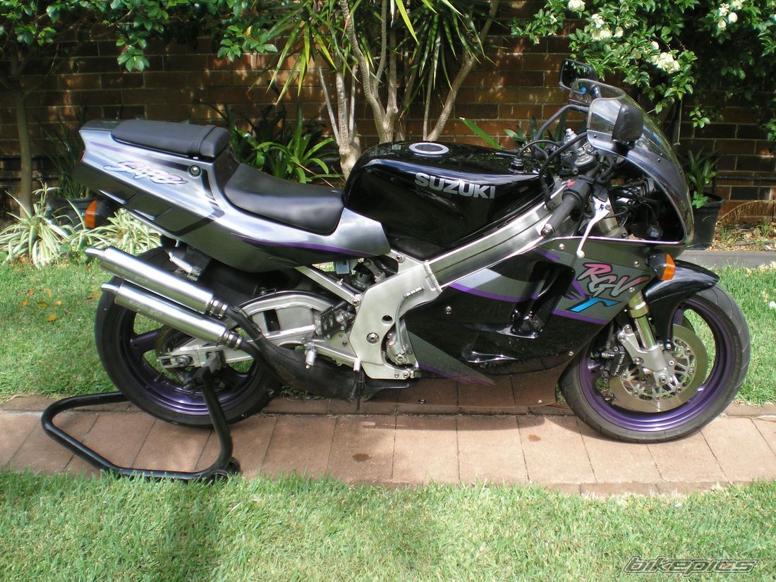 1998 SUZUKI RGV 250 | Picture 1548429 motorcycle photo