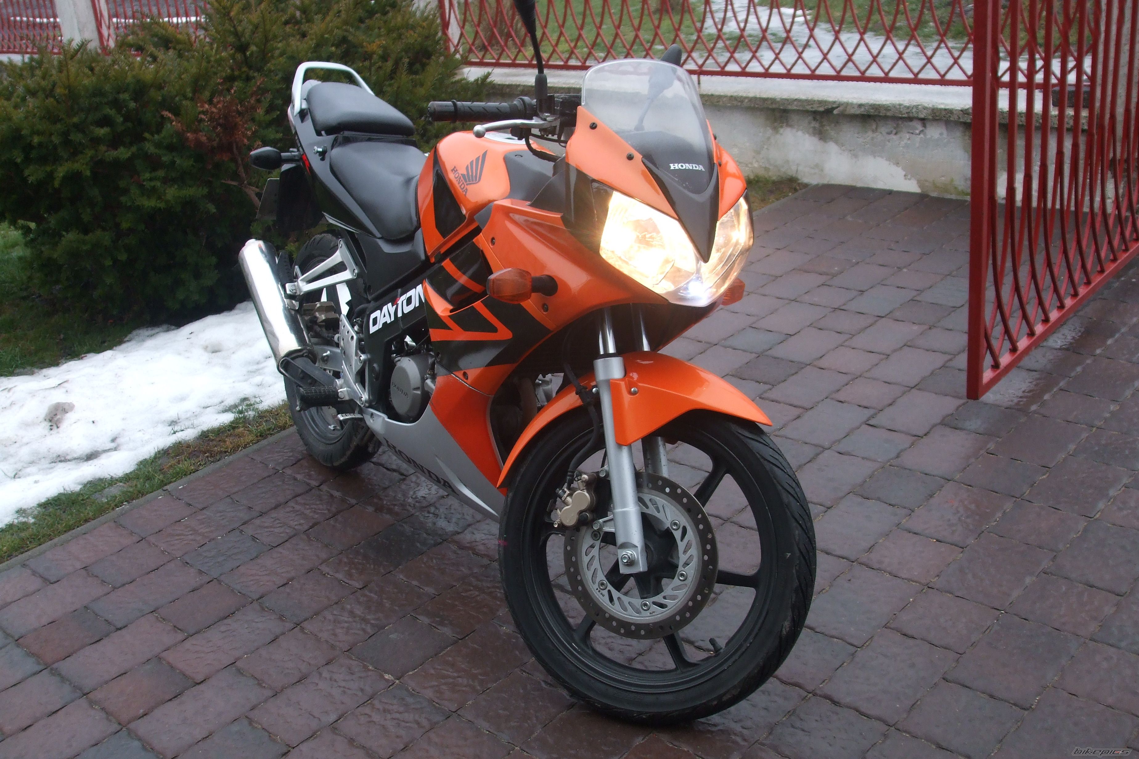 2007 HONDA CBR 125 | Picture 1549064 motorcycle photo