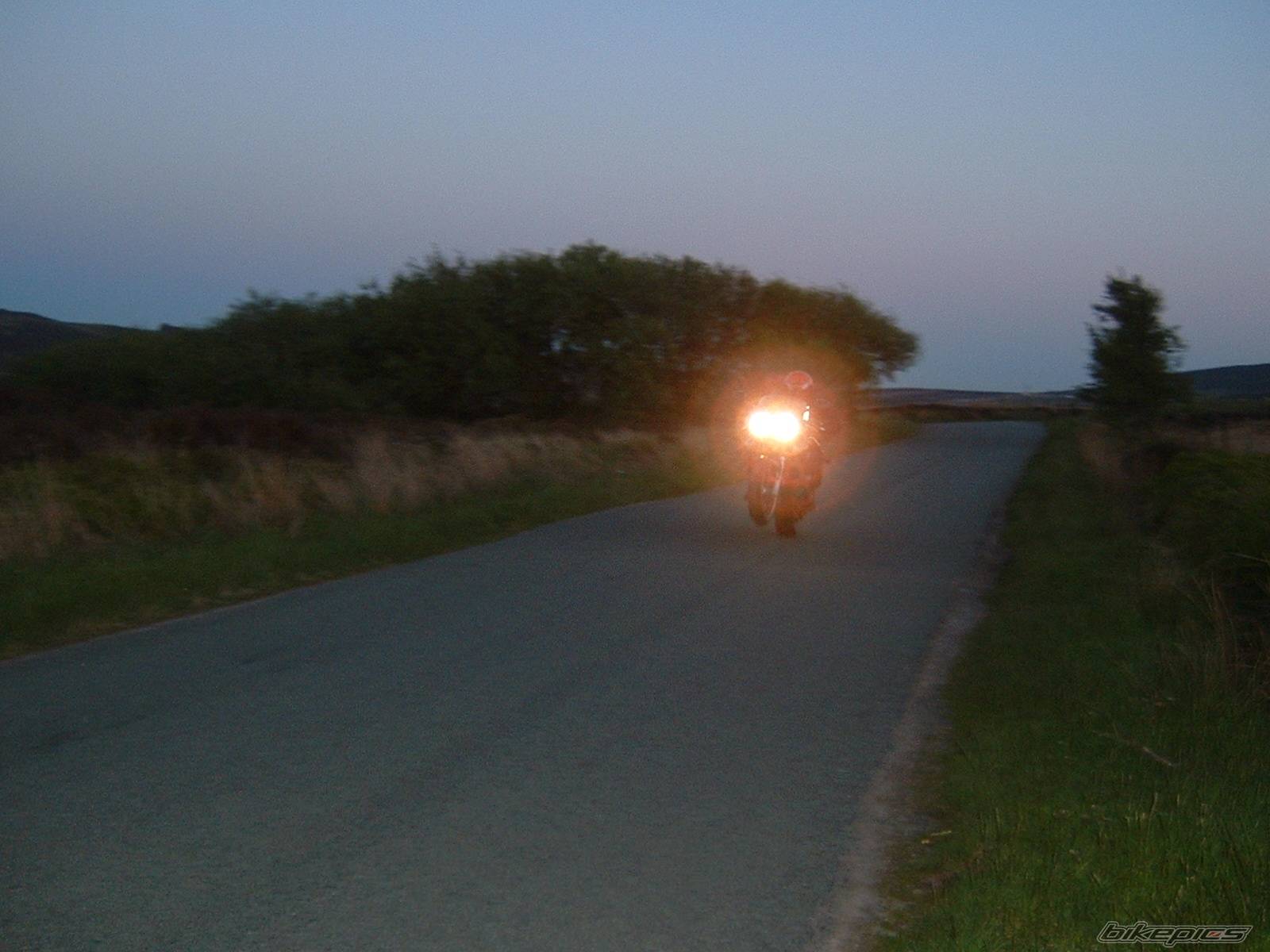 2004 TRIUMPH SPRINT ST | Picture 154963 motorcycle photo