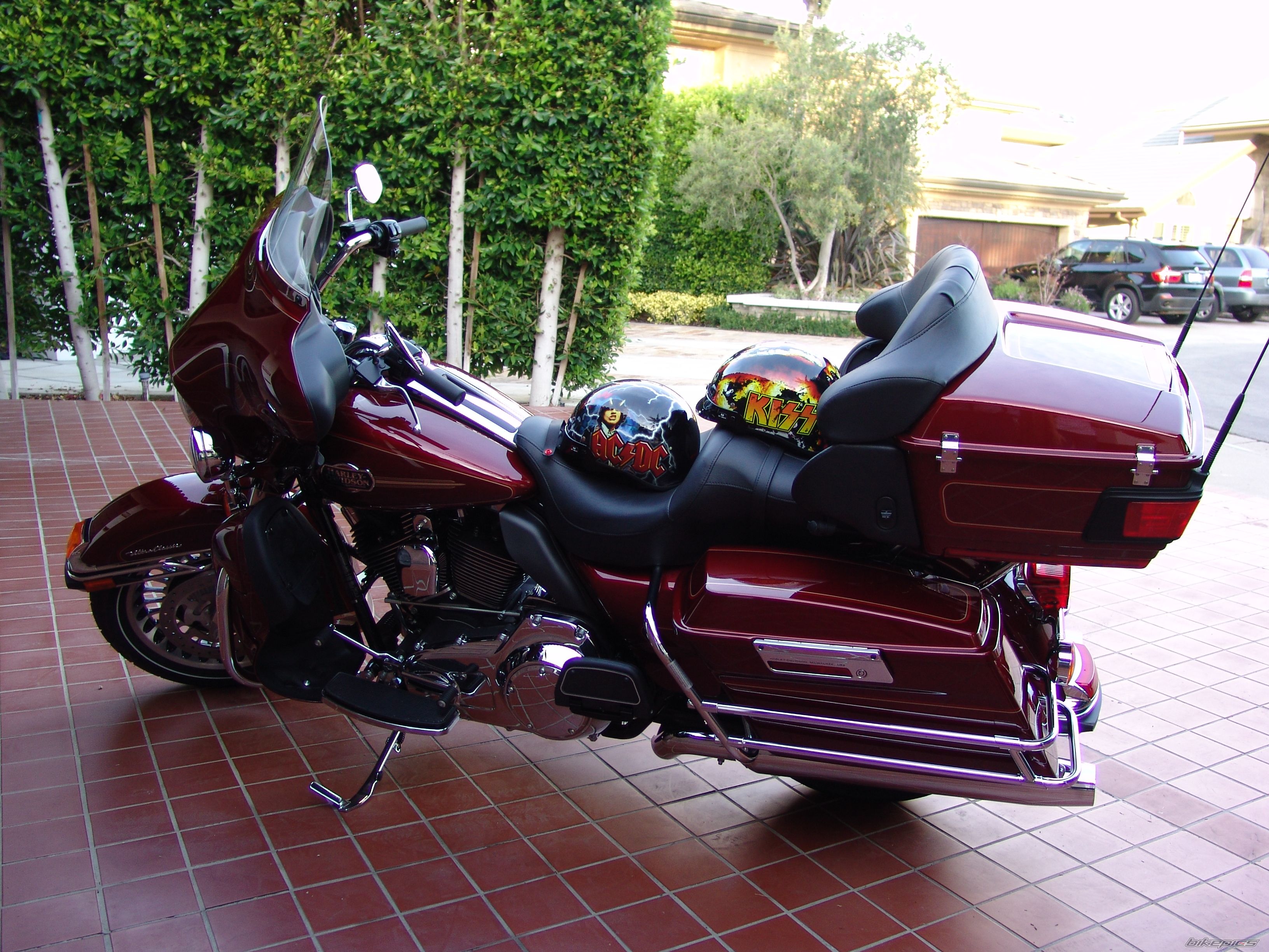 2009 HARLEY DAVIDSON FLHTCU | Picture 1550643 motorcycle photo