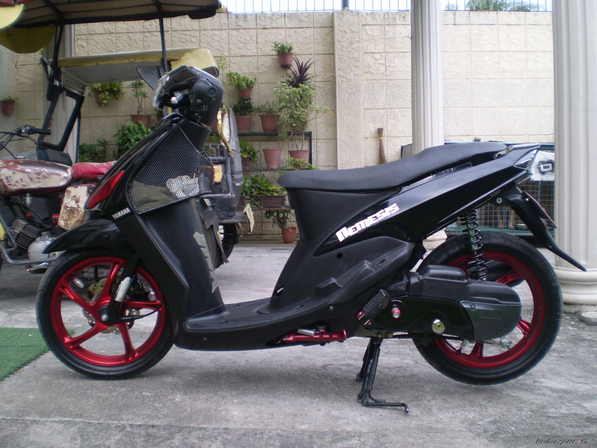 2009 YAMAHA MIO | Picture 1550885 motorcycle photo
