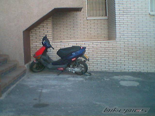 1998 APRILIA SR RACING 50 | Picture 155110 motorcycle photo