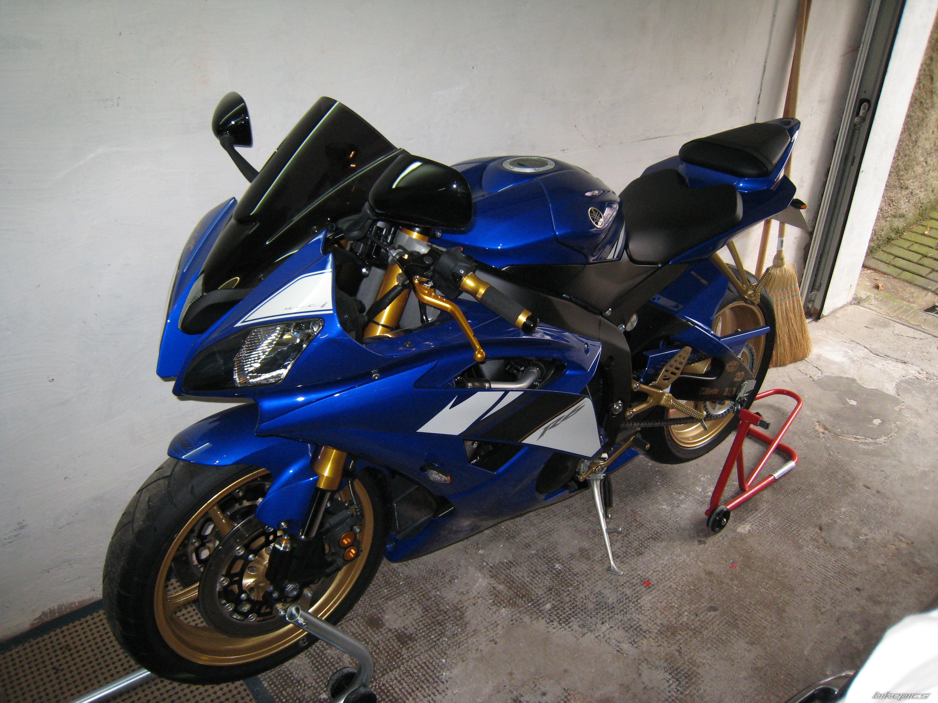 2008 YAMAHA YZF R6 | Picture 1551426 motorcycle photo