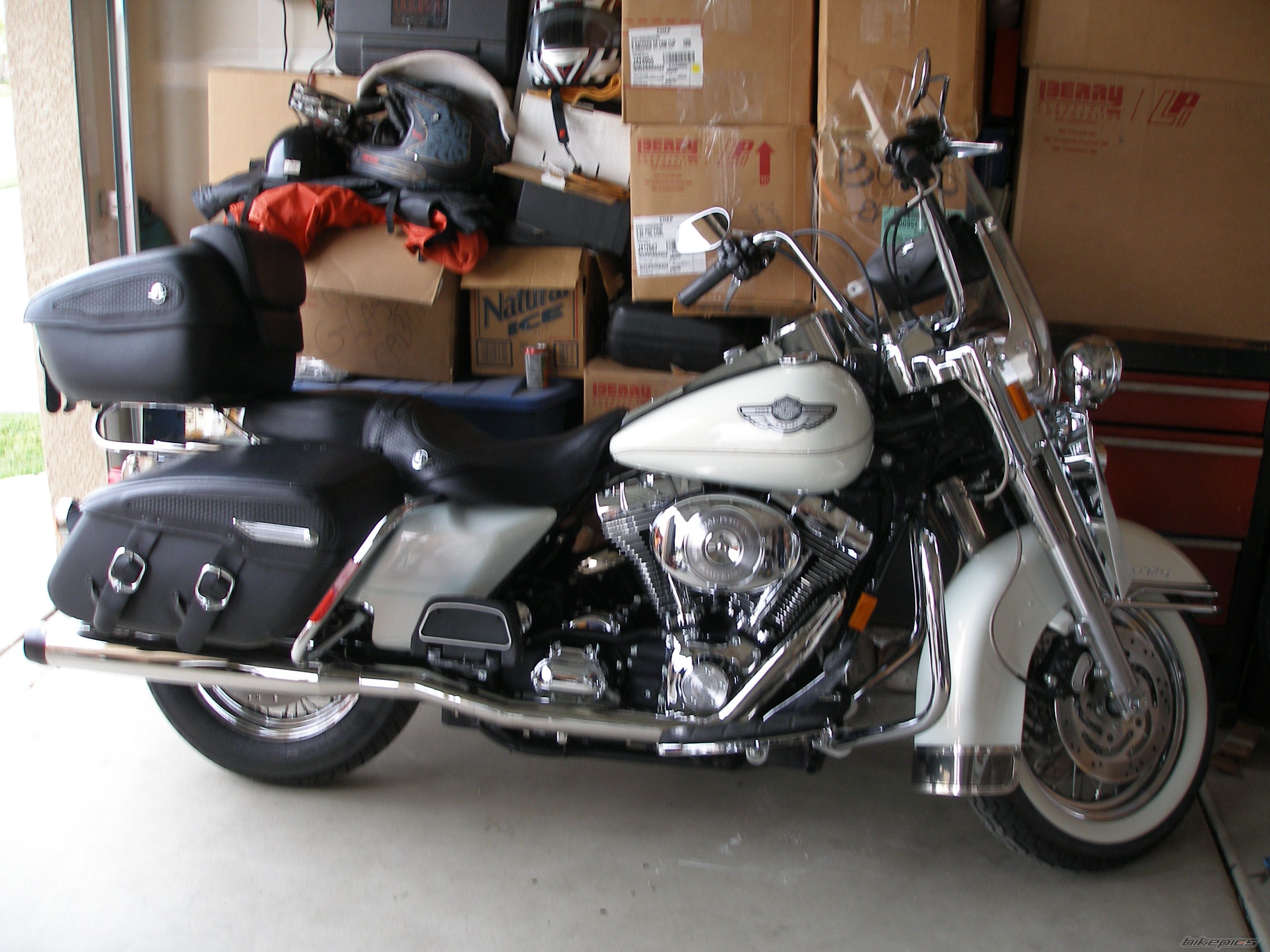 2003 HARLEY DAVIDSON HARLEY DAVISON ROAD KING CLASSIC | Picture 1551974 motorcycle photo