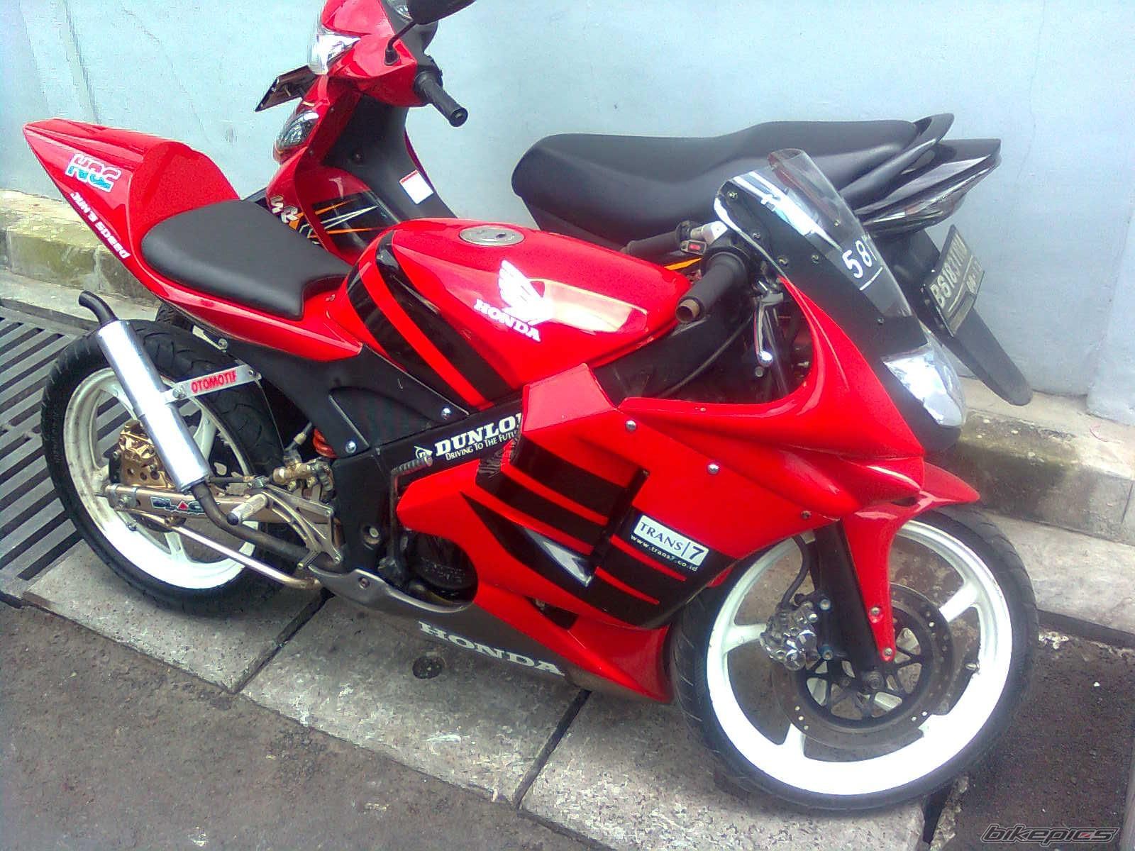 2009 HONDA NSR 150 | Picture 1552125 motorcycle photo