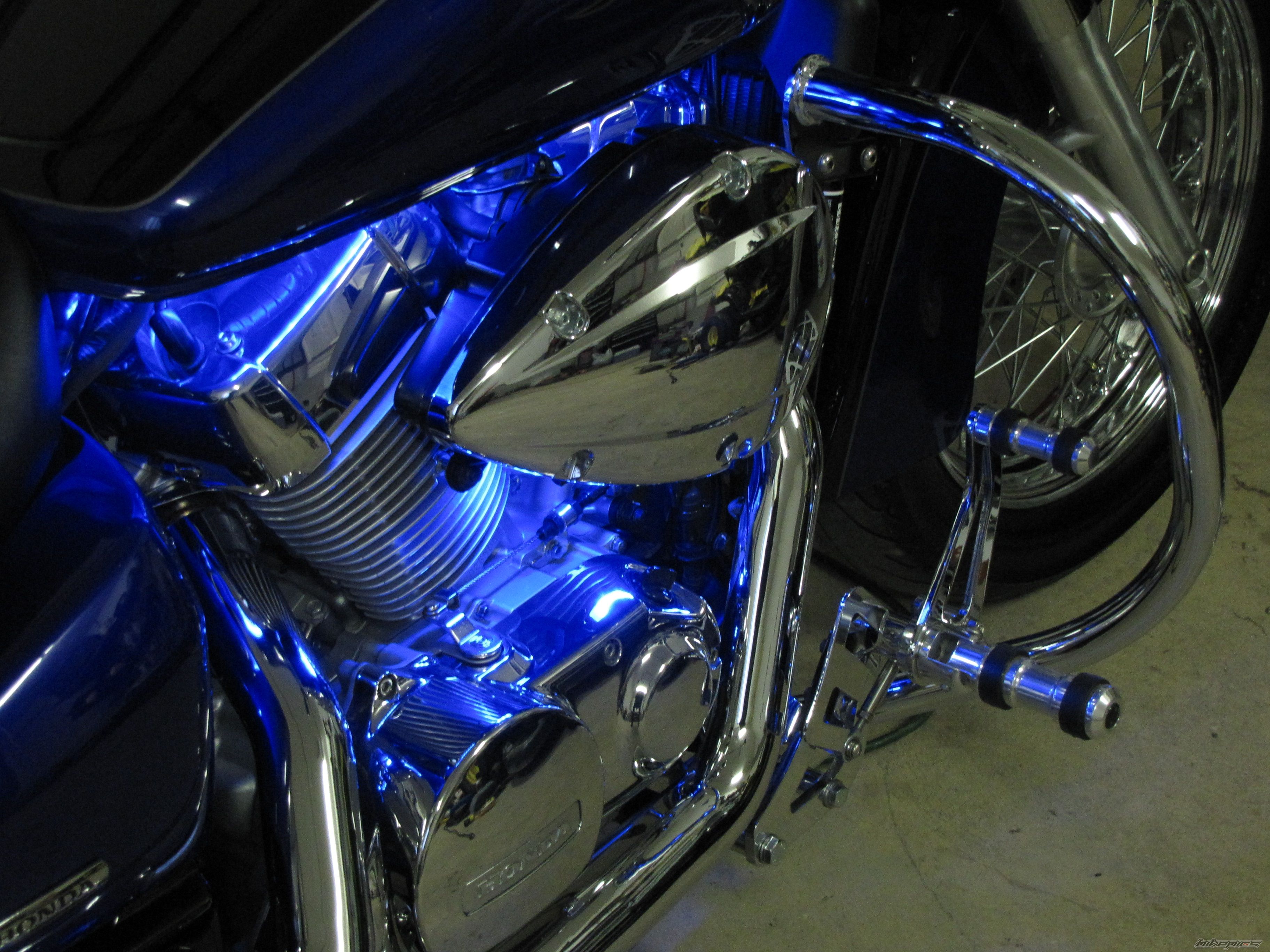 2004 HONDA SHADOW AERO 750 | Picture 1552857 motorcycle photo