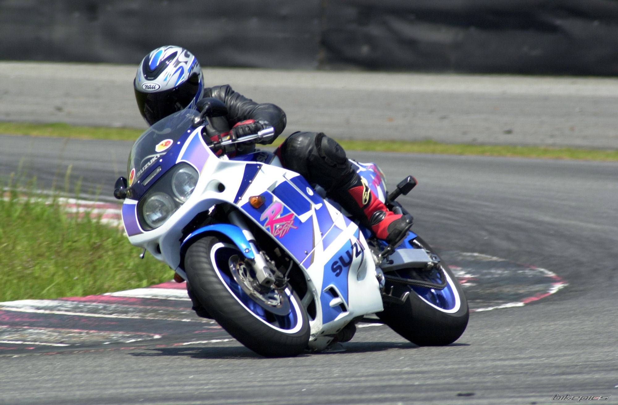 1992 SUZUKI GSX R 1100 | Picture 155345 motorcycle photo
