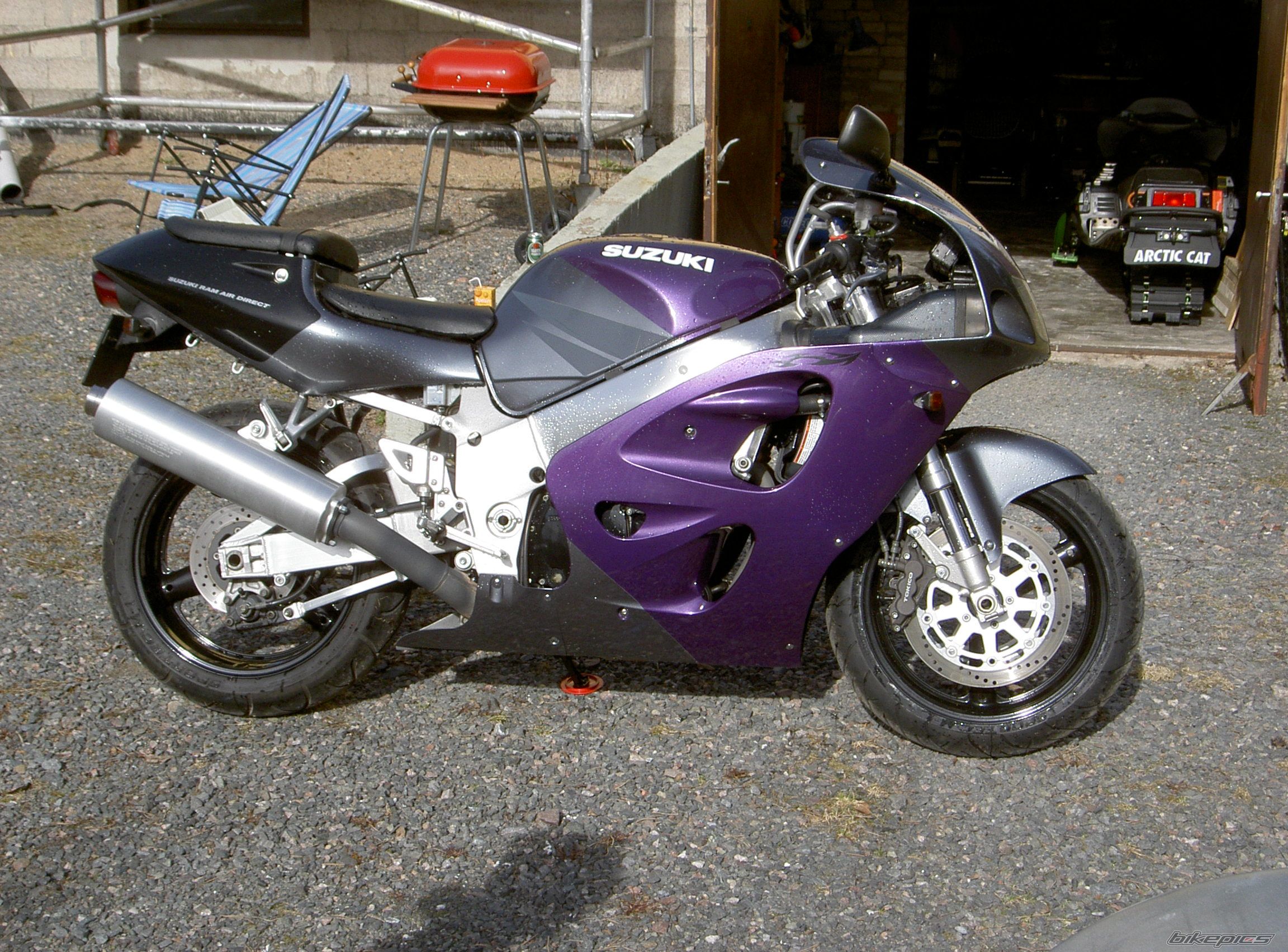 1996 SUZUKI GSX R 750 | Picture 1554772 motorcycle photo