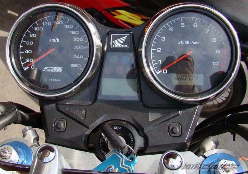 2005 HONDA CB1300 | Picture 1555609 motorcycle photo