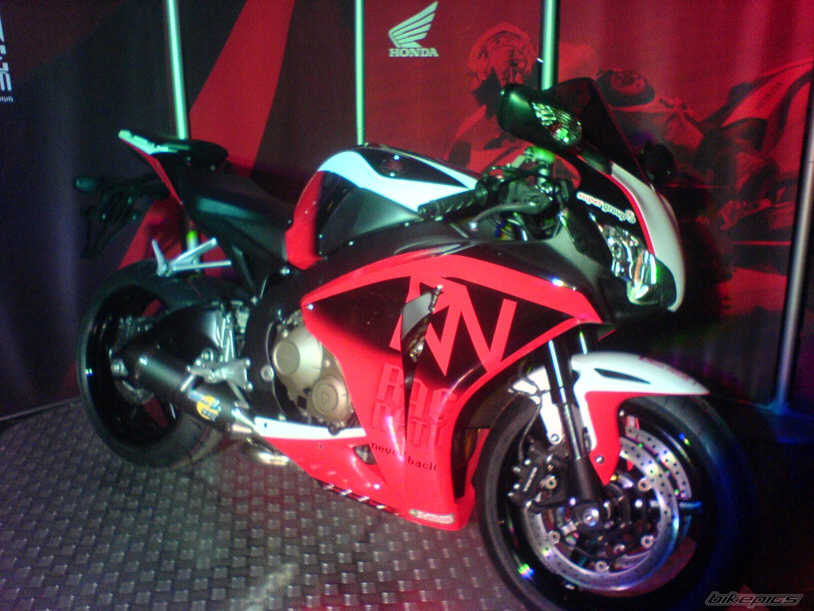 2008 HONDA CBR 1000  RR | Picture 1556586 motorcycle photo