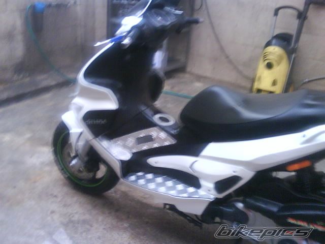 2009 GILERA RUNNER 125 VX | Picture 1558703 motorcycle photo