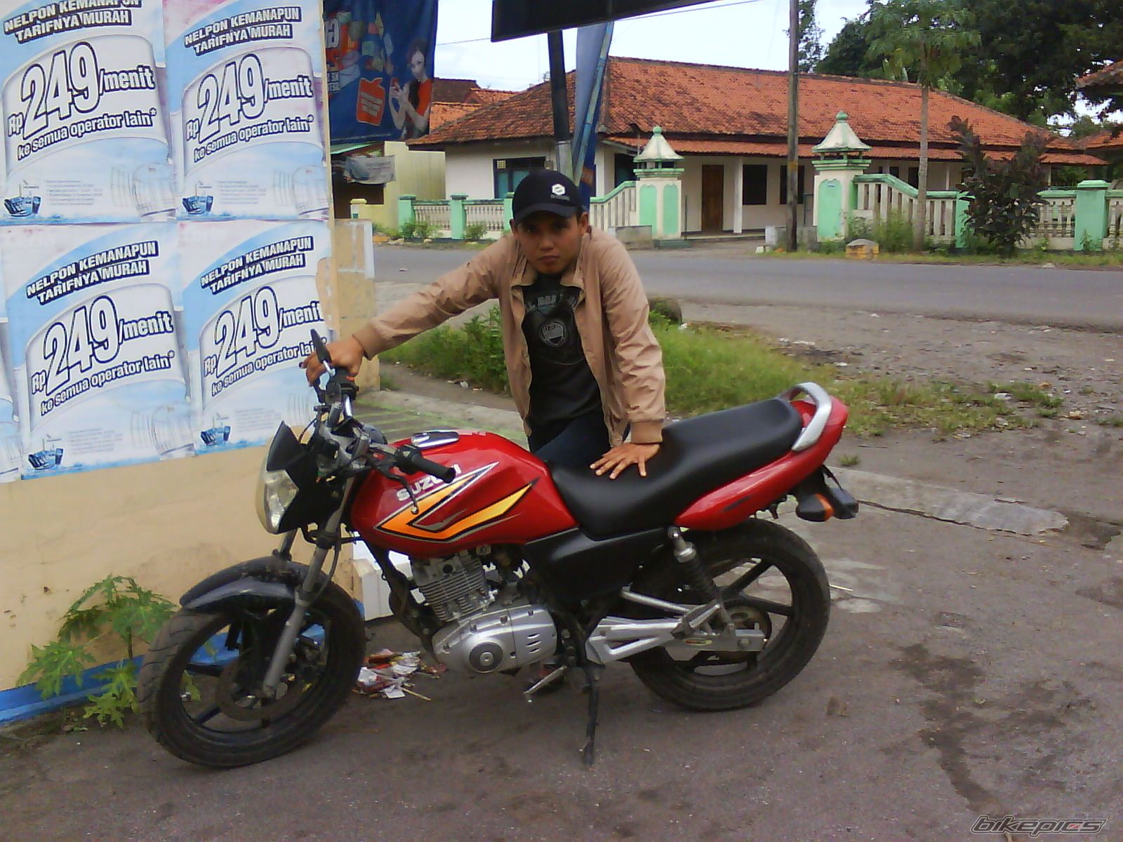 2009 SUZUKI EN 125 | Picture 1558762 motorcycle photo
