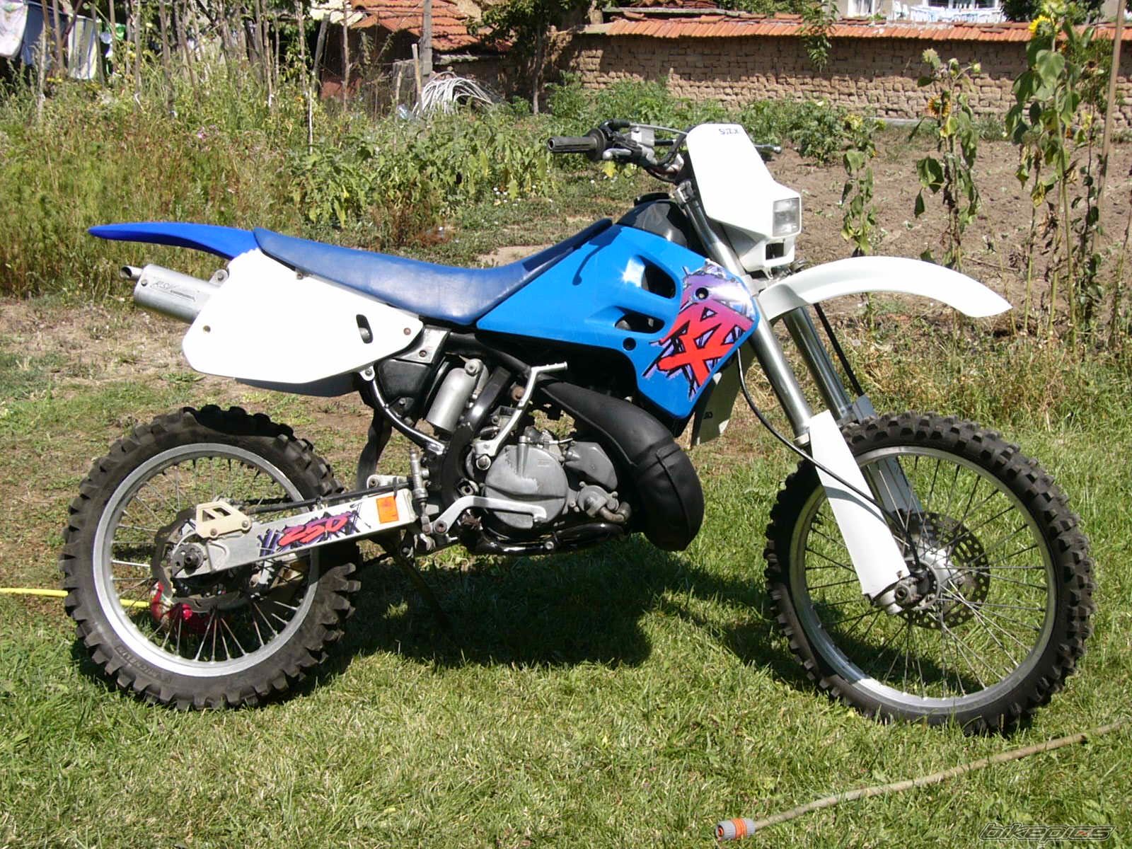1992 SUZUKI RMX 250 | Picture 1559644 motorcycle photo