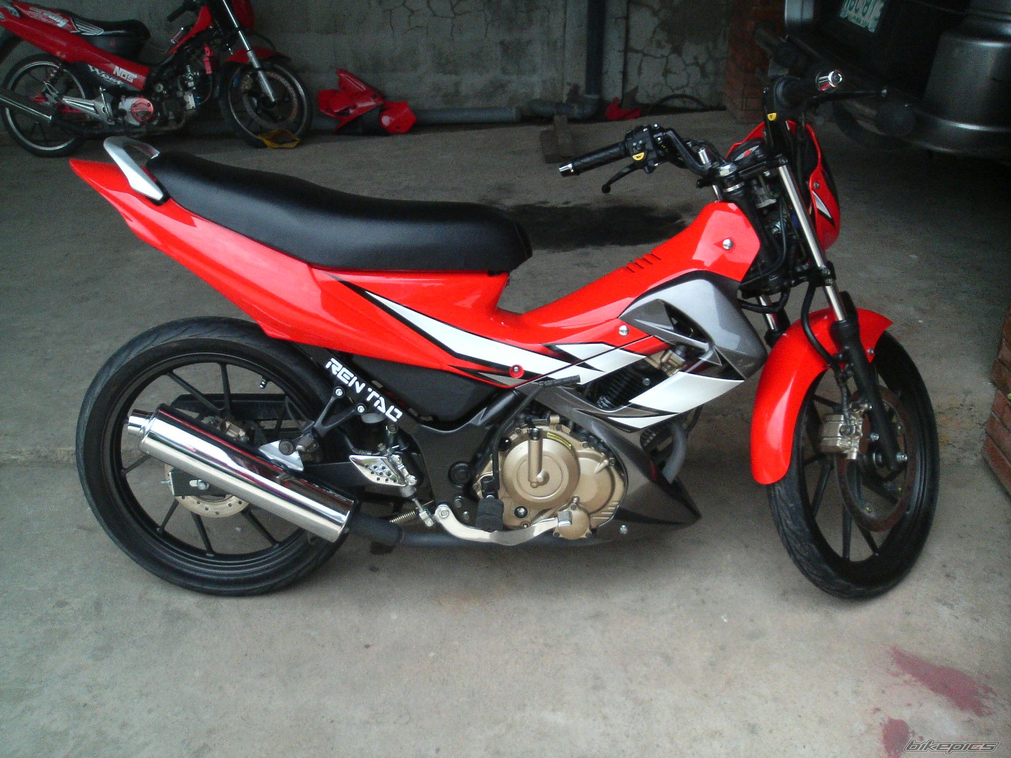    | Picture 1560328 motorcycle photo