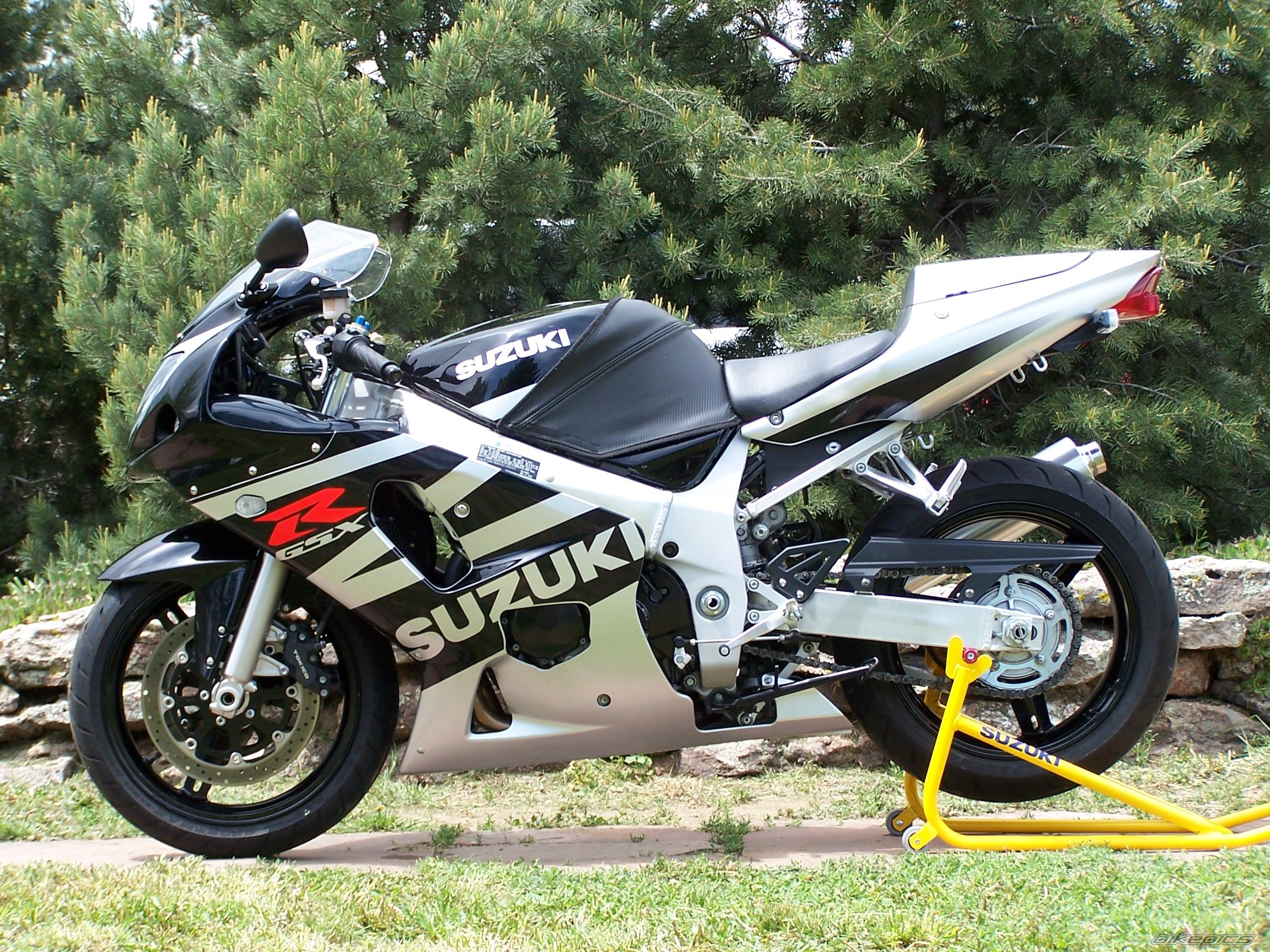 2003 SUZUKI GSX R 600 | Picture 1562652 motorcycle photo