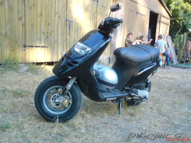 2003 PIAGGIO TPH 50 | Picture 1562913 motorcycle photo