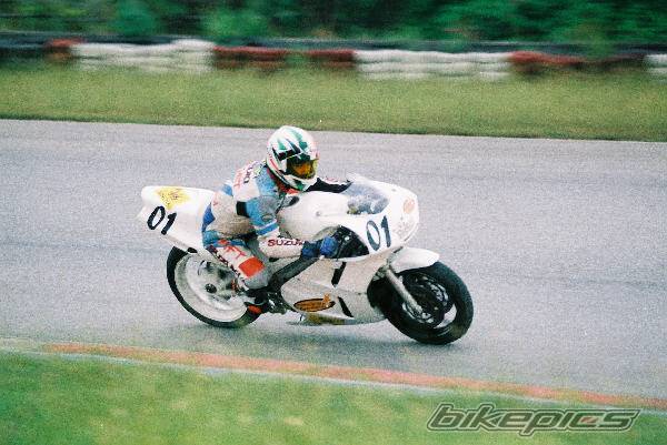 1990 HONDA VFR 400 | Picture 15647 motorcycle photo