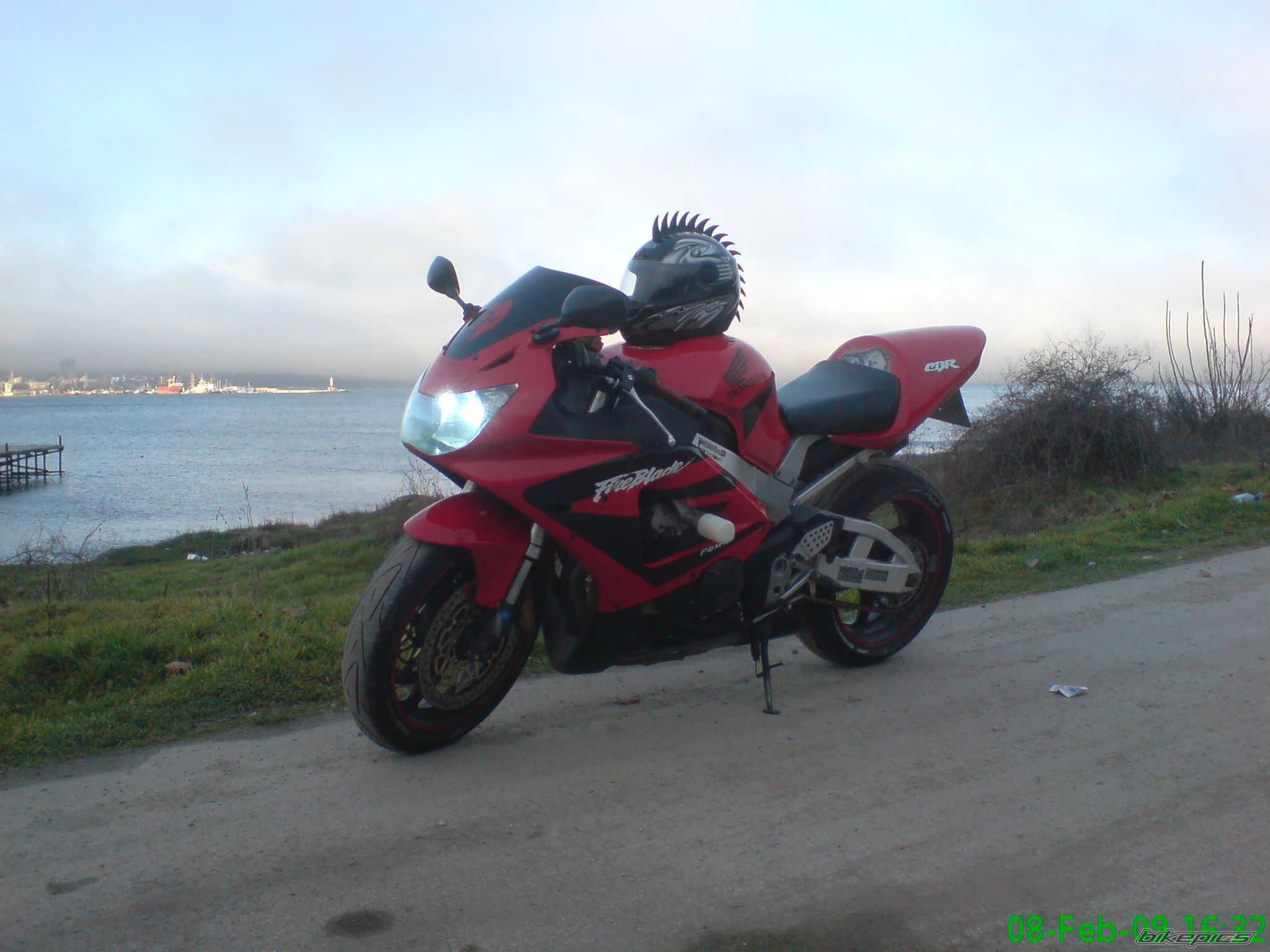 2001 HONDA CBR 900 | Picture 1565130 motorcycle photo