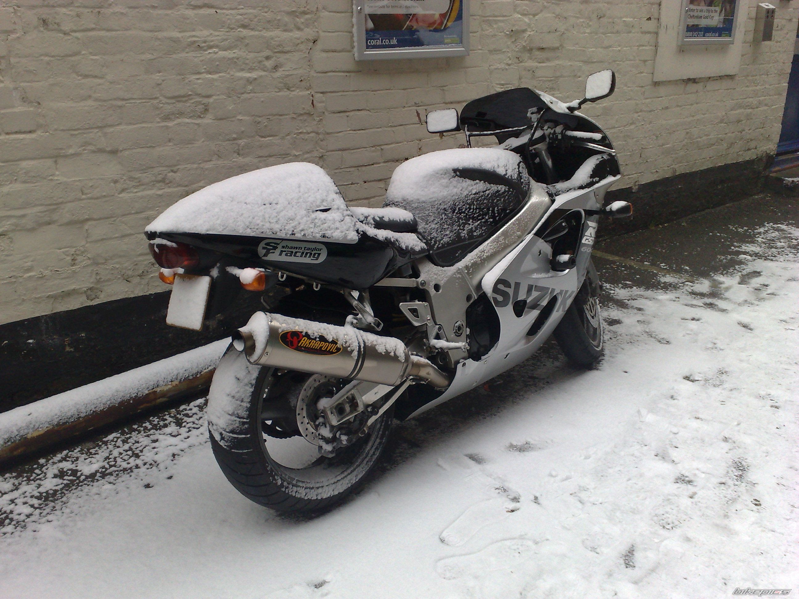 1998 SUZUKI GSX R 600 | Picture 1566570 motorcycle photo