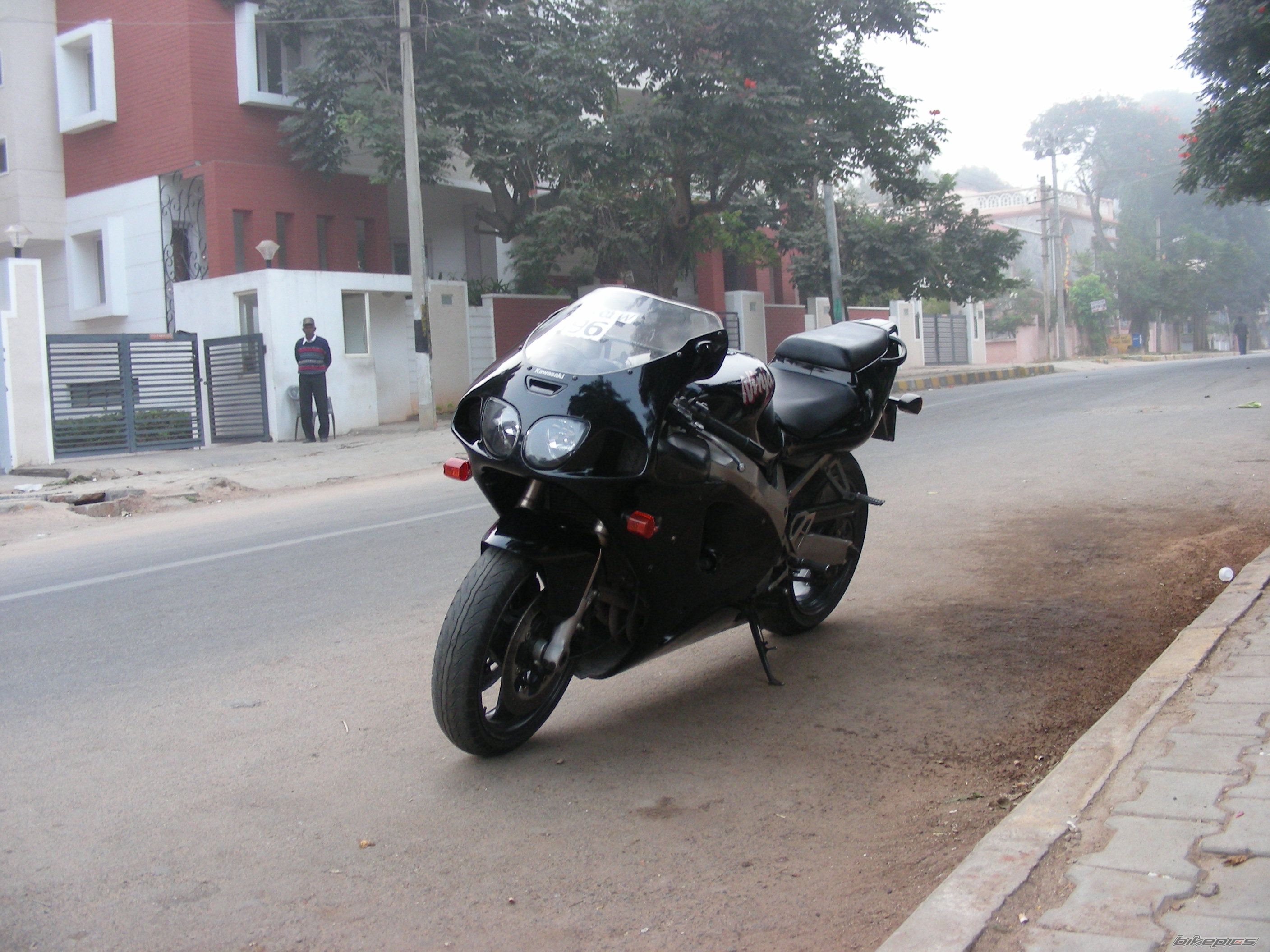 2002 KAWASAKI ZX 7R | Picture 1567769 motorcycle photo
