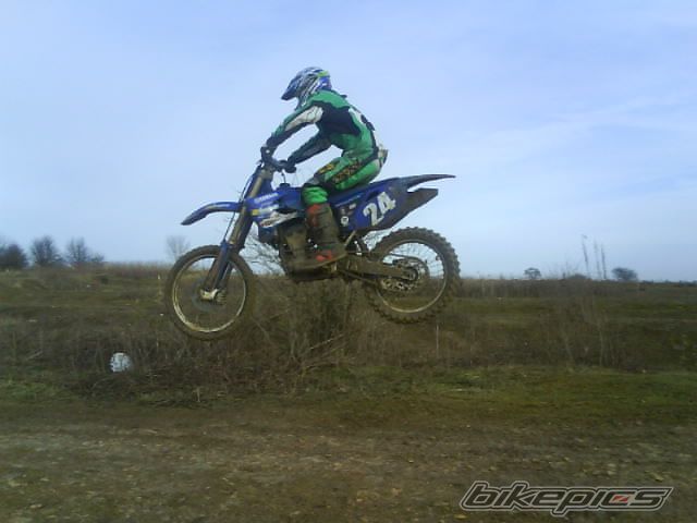 2004 YAMAHA YZ 250F | Picture 1568402 motorcycle photo