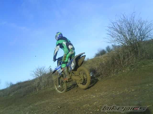 2004 YAMAHA YZ 250F | Picture 1568406 motorcycle photo