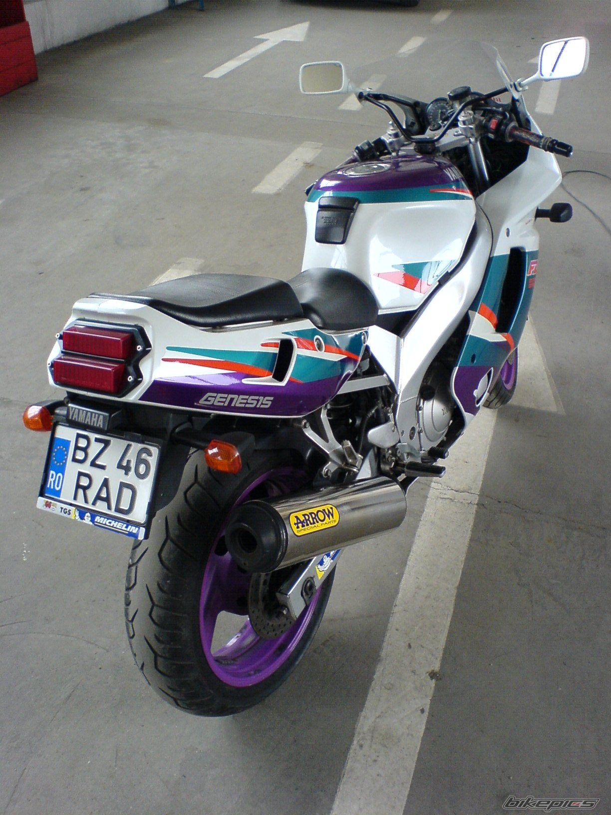 1994 YAMAHA FZR 600 | Picture 1568951 motorcycle photo