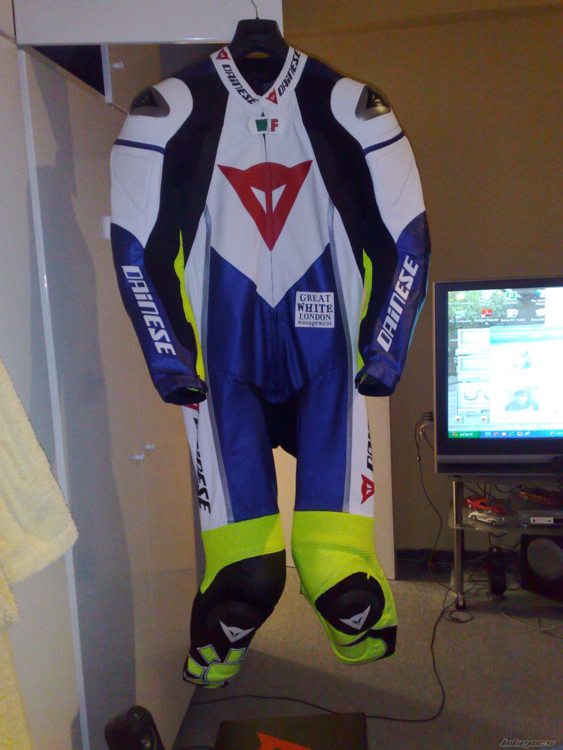2006 YAMAHA YZF R1 | Picture 1568957 motorcycle photo