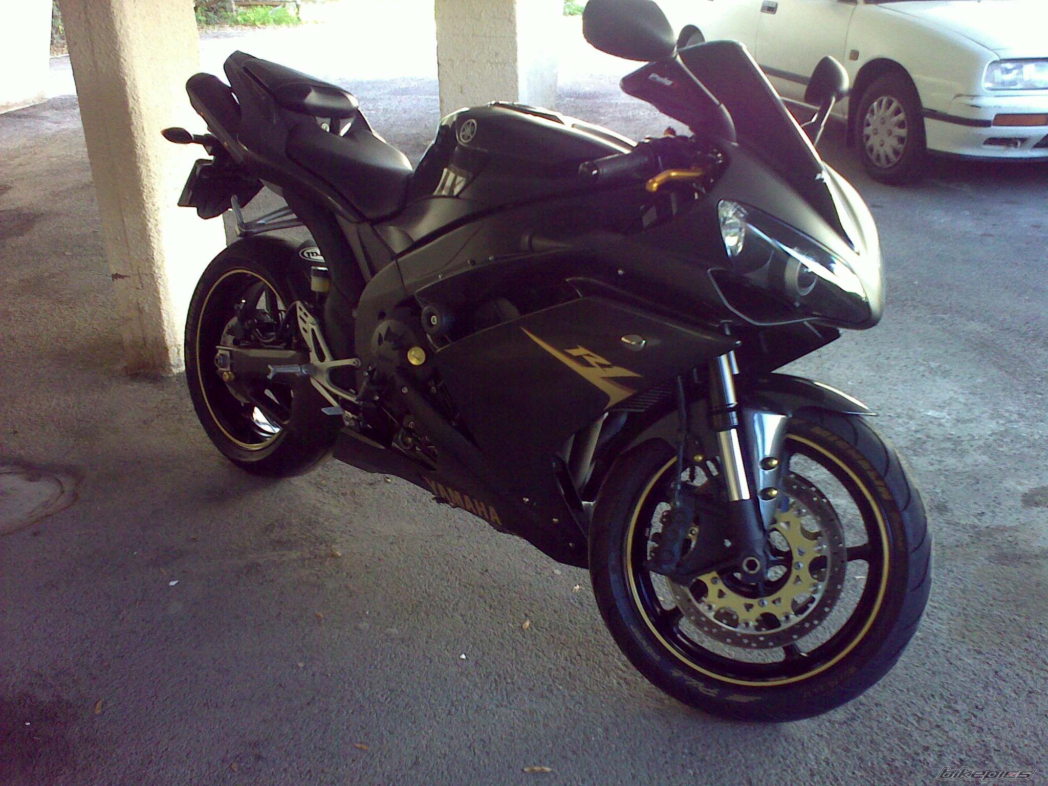 2008 YAMAHA YZF R1 | Picture 1568971 motorcycle photo
