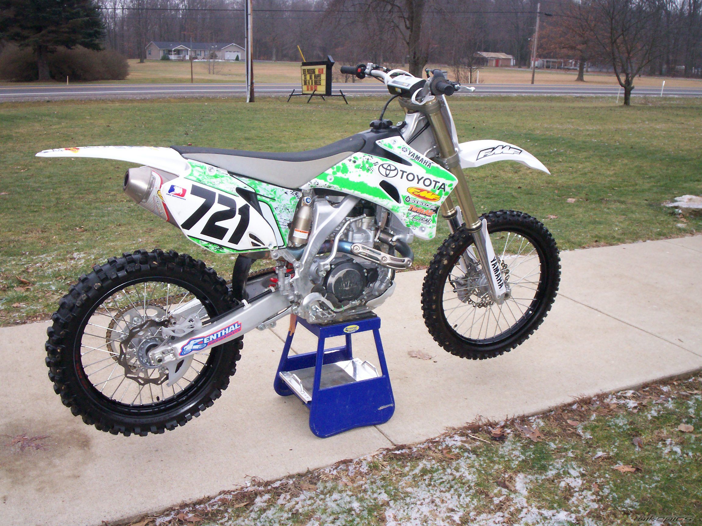 2009 YAMAHA YZ 450F | Picture 1570718 motorcycle photo