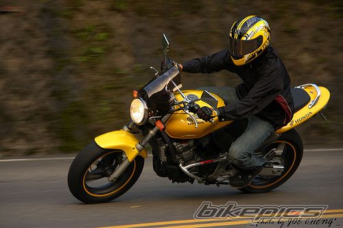 2009 HONDA CB 250 HORNET | Picture 1571516 motorcycle photo