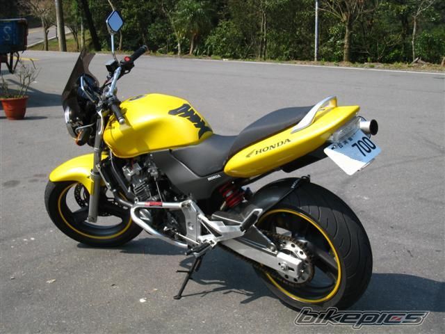 2009 HONDA CB 250 HORNET | Picture 1571521 motorcycle photo