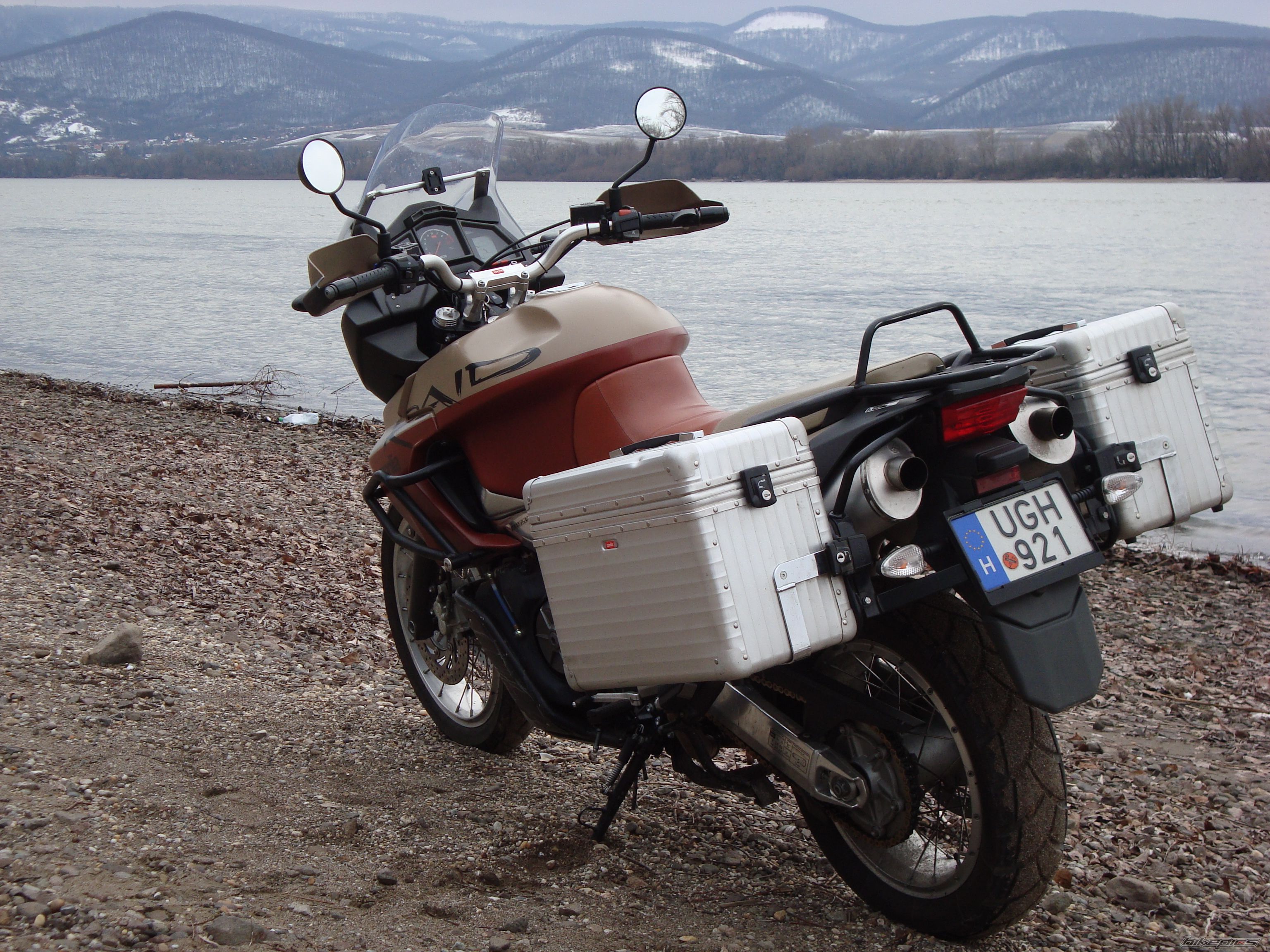 2005 APRILIA CAPONORD RALLY RAID | Picture 1571733 motorcycle photo
