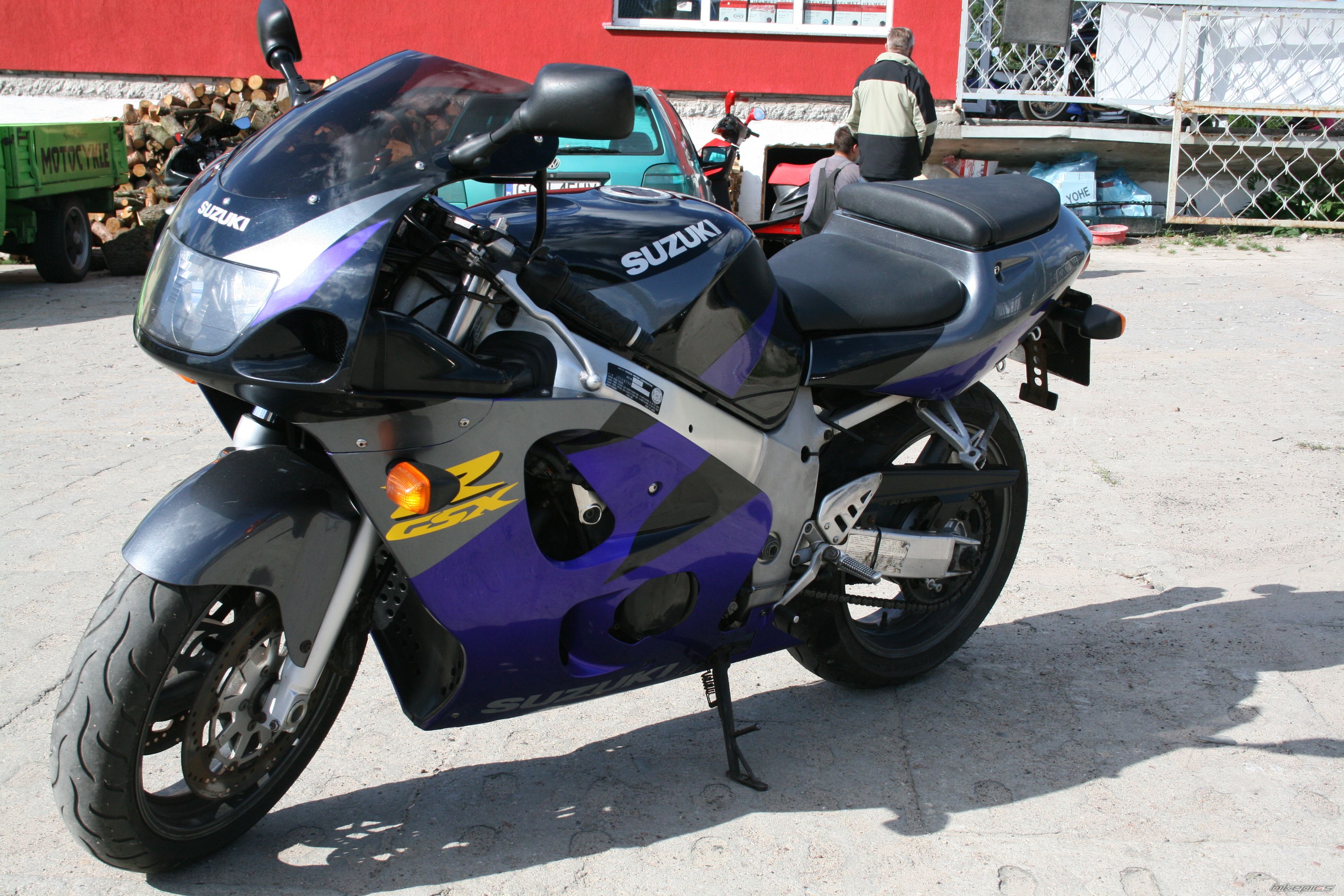 1998 SUZUKI GSX R 600 | Picture 1571921 motorcycle photo
